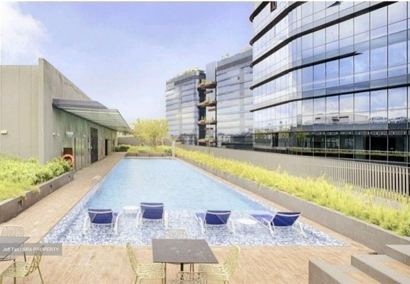 Woods Square (D25), Office #549597081